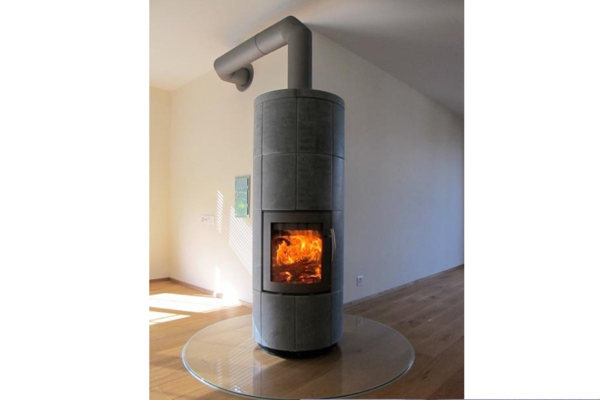Lotus M2 Speckstein mit Drehteller – flexible Aufstellung, Kundenreferenz Ofenhaus Schleicher
