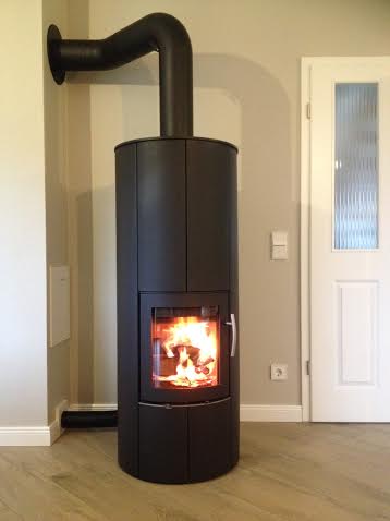 Lotus Speicherofen M2 Stahl schwarz - Bernhard Schleicher e.K.