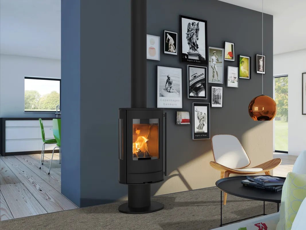 Lotus Liva 7 G mit Seitenglas - 7 kW drehbarer Panorama Kaminofen - Bernhard Schleicher e.K.